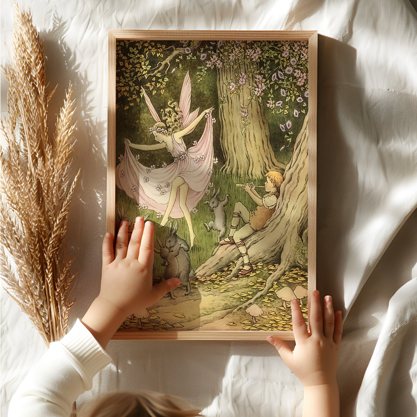 Poster, vintage illustration av dansande älva i skogen.