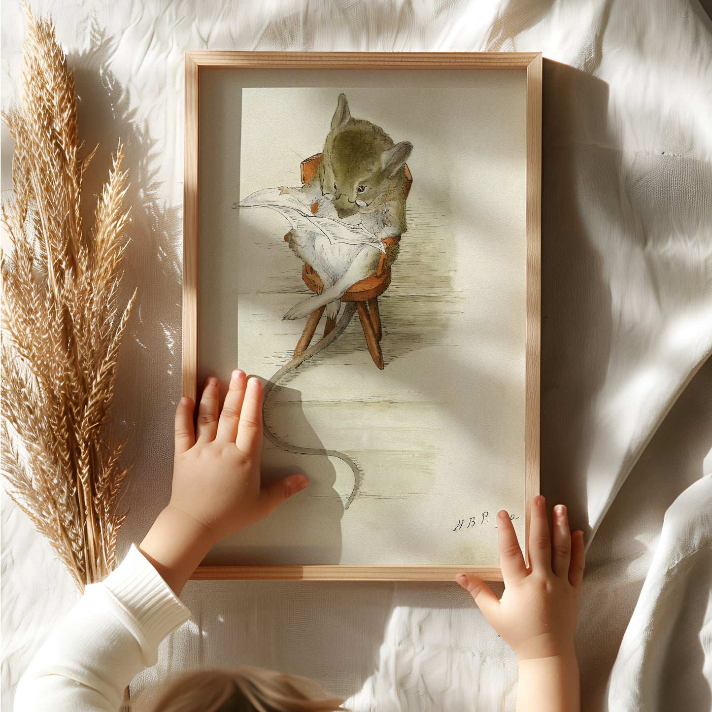 Retro original Beatrix Potter illustration, mus som läser tidningen.